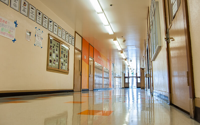Les couloirs du lycée Huntington Park High School