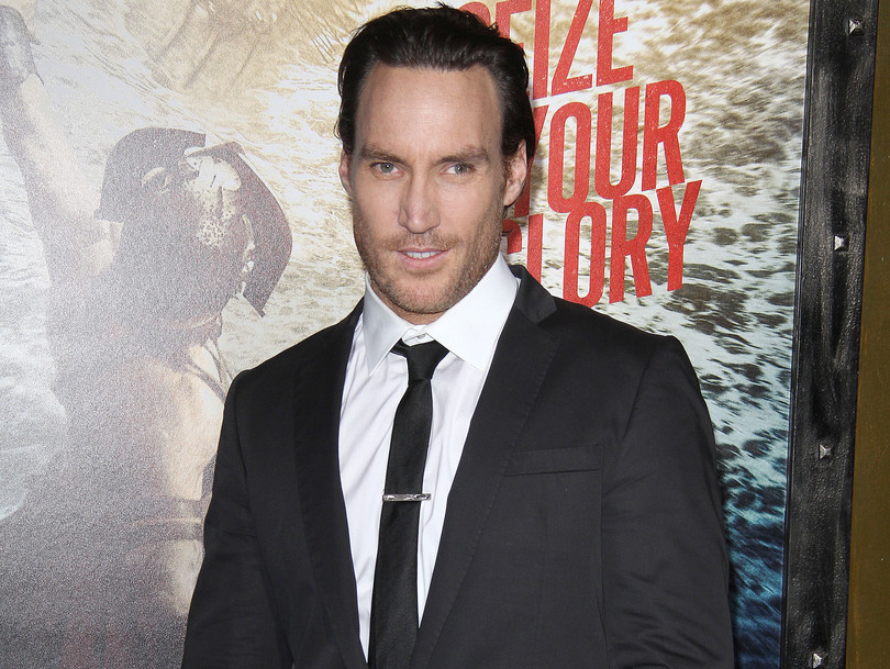 Callan Mulvey aujourd'hui, des années après son accident