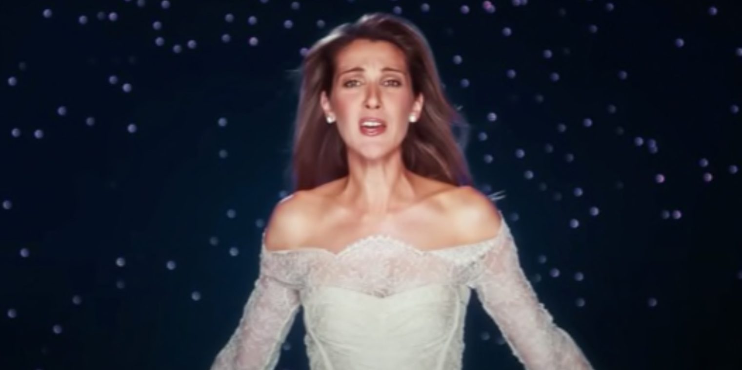 Céline Dion dans le clip de My Heart Will Go On, la chanson de Titanic